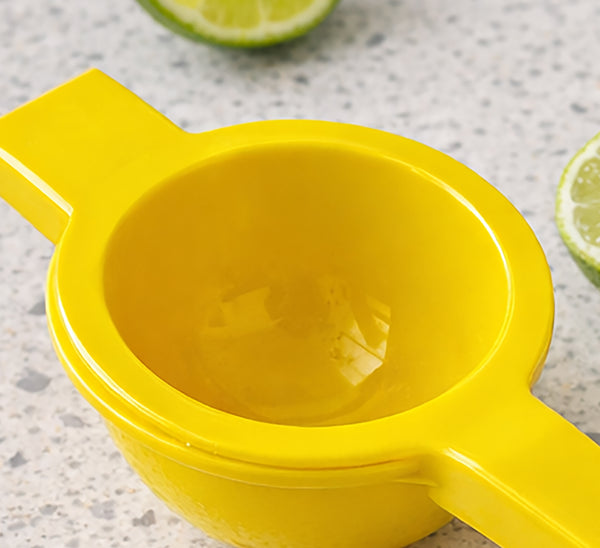 3" Wide Yellow Lemon Squeezer Manual Juicer