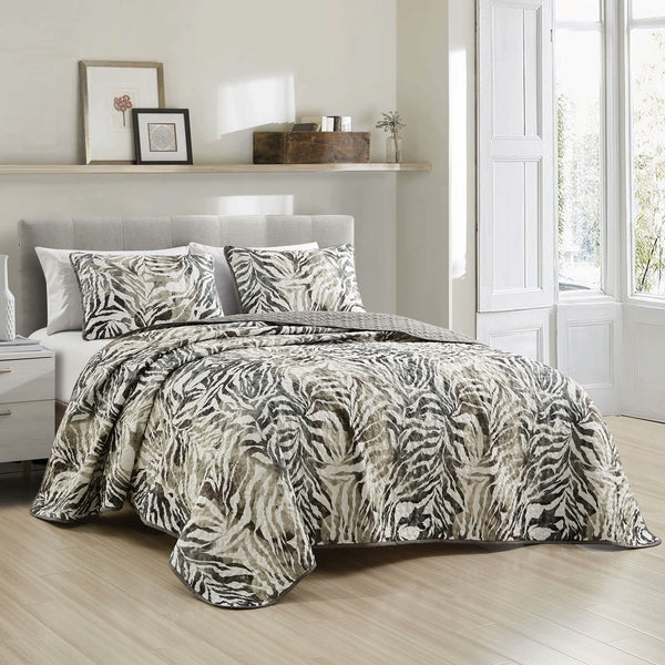 3 Piece Grey Animal Print Quilt Coverlet Bedspread Bedding Set