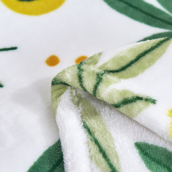 White Green Smiling Face Soft Plush Fleece Cozy Throw Blanket - 50" x 70"