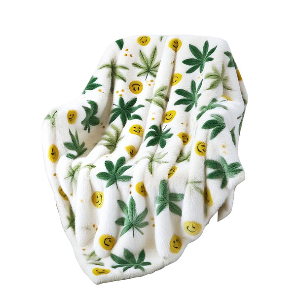 White Green Smiling Face Soft Plush Fleece Cozy Throw Blanket - 50" x 70"