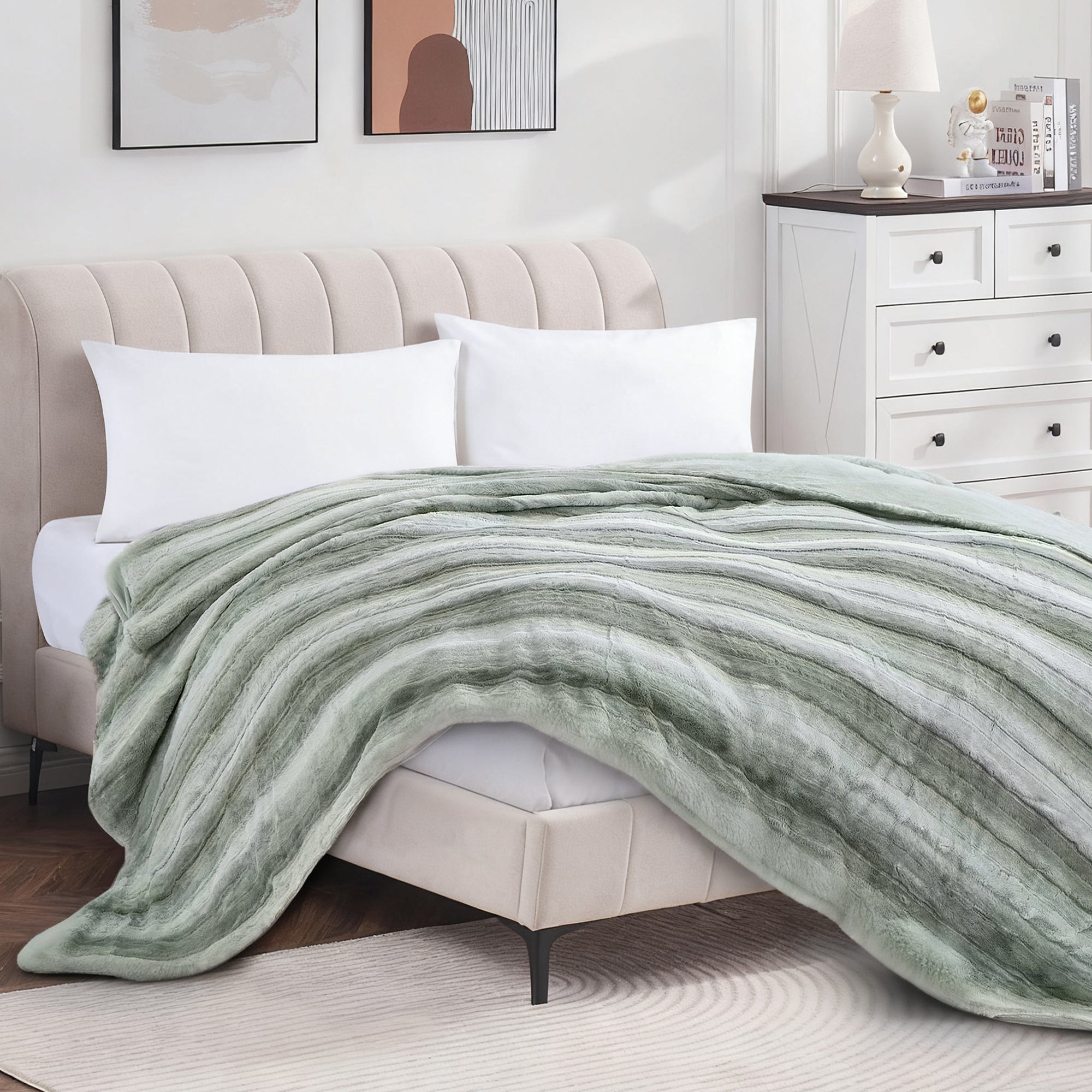 Light Green Extra Soft Cozy Microfiber Solid Bed Blanket