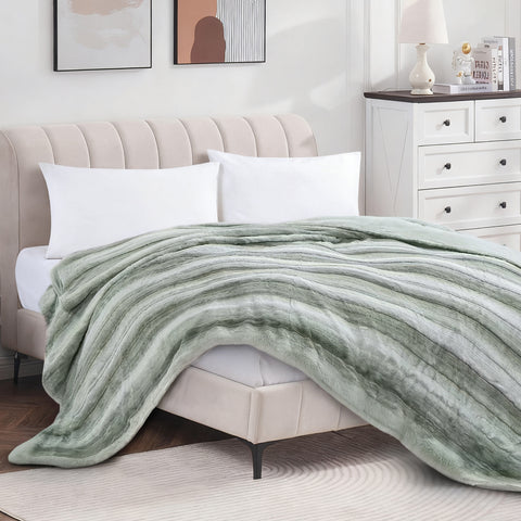 Light Green Extra Soft Cozy Microfiber Solid Bed Blanket