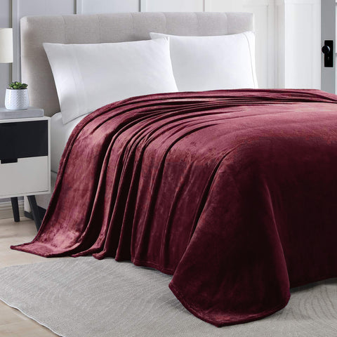 Full size Burgundy Extra Soft Cozy Microfiber Solid Color Throw Picnic Sofa Bed Blanket