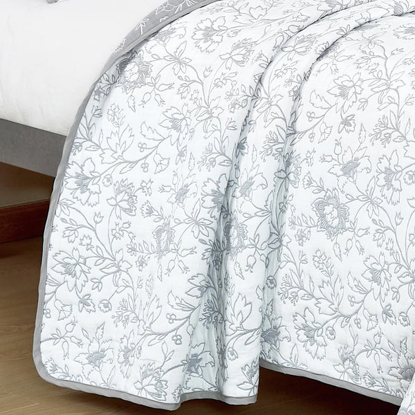 3 Piece White Grey Floral Modern Cotton Blend Quilt Bedspread