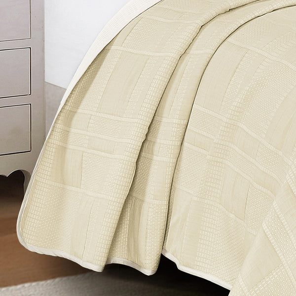 3 Piece Beige Cream Geometric Modern Cotton Blend Quilt Bedspread