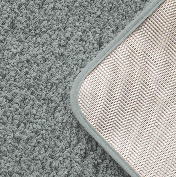 Large 2 Piece Light Grey Microfiber Soft Thick Plush Bath Mat Set