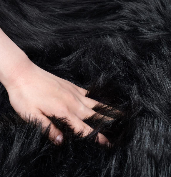 3x3 Feet Round Black Faux Fur Sheepskin Soft Plush Fuzzy Rug
