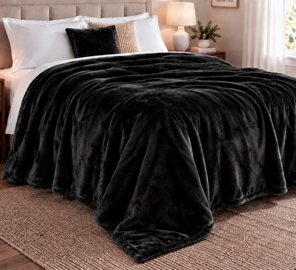Solid Black Ultra Plush Fleece Ultra Soft Warm Cozy Bed Blanket