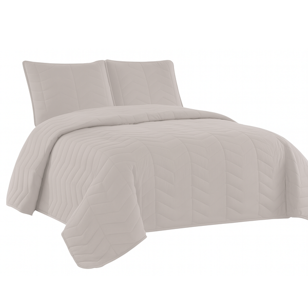 Grey 3 Piece Modern Geometric Solid Soft Plush Cozy Bedspread Quilt Set