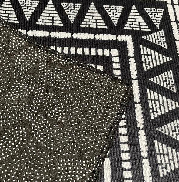 17" x 28" - Black White Modern Non-Slip Washable Low Pile Kitchen Mat