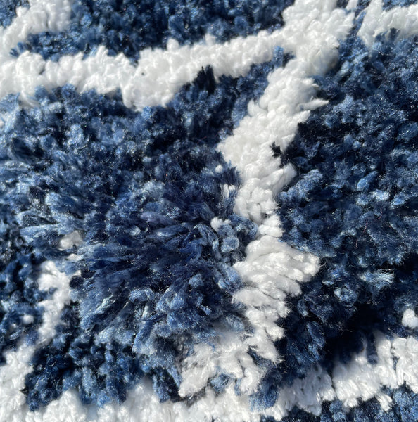 Navy Blue 2 Piece Trellis Plush Thick Soft Cozy Microfiber Bath Mat Set