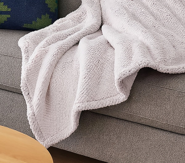 Silver Red Super Soft Warm Flannel Fleece Plush Microfiber Bed Throw Blanket