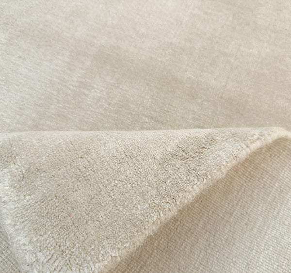 Sand Solid Speckled Wool Handmade Modern Minimal Area Rug