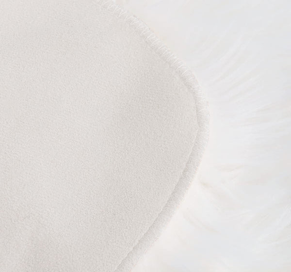 2x3 Feet White Faux Fur Sheepskin Soft Plush Fuzzy Rug