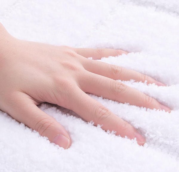 White 2 Piece Bordered Box Plush Soft Cozy 100% Polyester Bath Mat Set