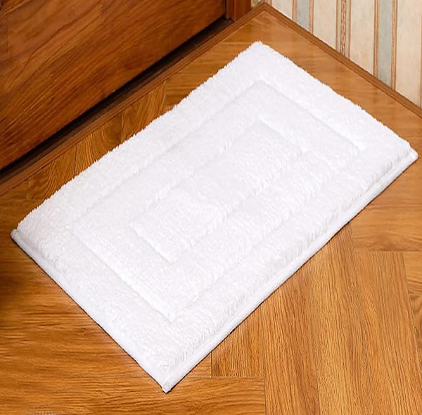 White 2 Piece Bordered Box Plush Soft Cozy 100% Polyester Bath Mat Set