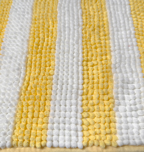 2-Piece Yellow & White Striped Chenille Bath Mat Rug Set – Soft Absorbent Bathroom Rugs