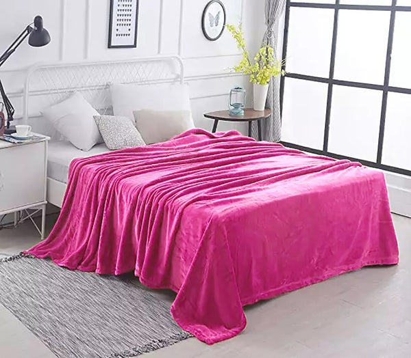Pink 100% Polyester Solid Color Flannel Luxury Soft Micro-Fleece Ultra Plush Solid Throw Blanket Bedding